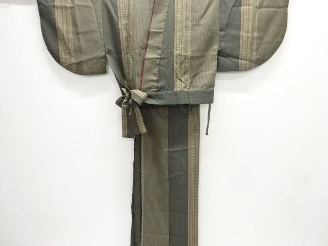 縞に花模様二部式小紋着物